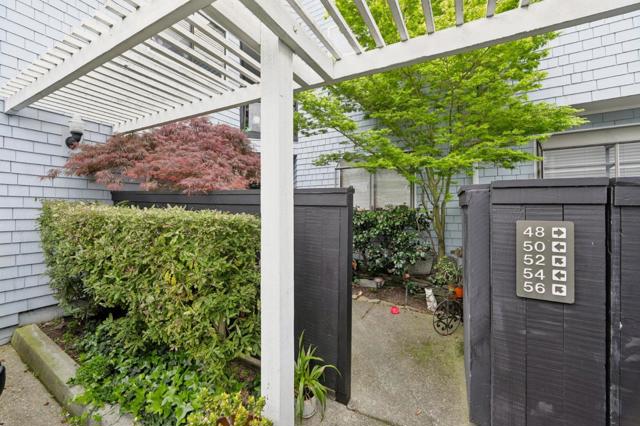 52 Cape Hatteras Court, Redwood City CA: https://media.crmls.org/mediaz/087ea21b-0d7e-42c9-bf03-2bfca33d4319.jpg