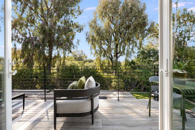 1455 Redwood Drive, Los Altos CA: https://media.crmls.org/mediaz/087ed8b6-9fce-4071-8dad-2bd0896f2c75.jpg