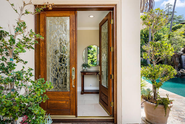 Detail Gallery Image 5 of 46 For 15450 Briarwood Dr, Sherman Oaks,  CA 91403 - 4 Beds | 4/1 Baths