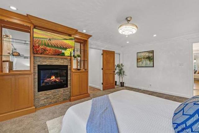 435 Ewing Drive, Pleasanton CA: https://media.crmls.org/mediaz/088214f4-b8bc-402b-ba6f-e702dcd06692.jpg