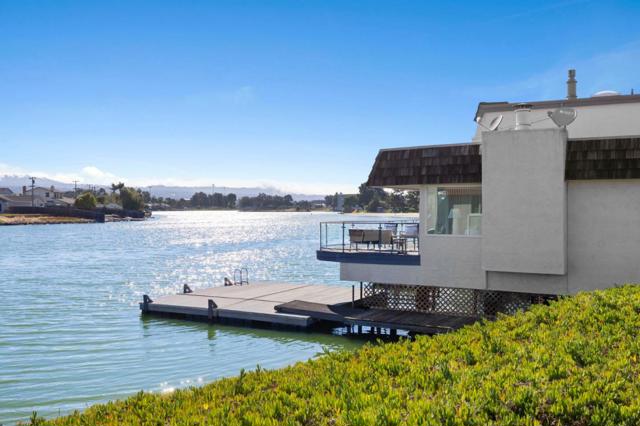 464 Fathom Drive, San Mateo CA: https://media.crmls.org/mediaz/08828b94-9042-4be1-aed8-b07726d2e78a.jpg