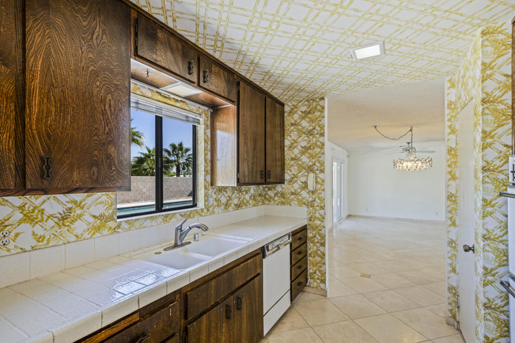 MLS #219137701DA image #15