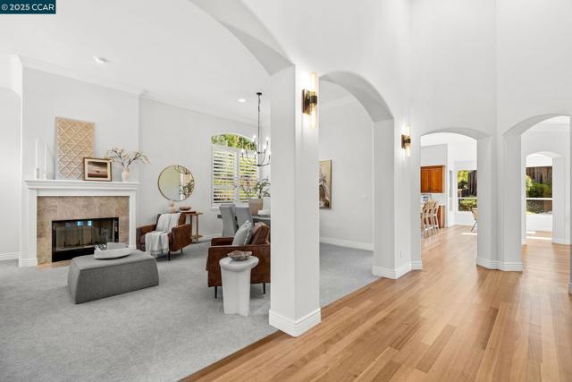 21 Monte Crest Ct., Walnut Creek CA: https://media.crmls.org/mediaz/08839ab6-ebd9-45d2-817c-d9a98a096362.jpg