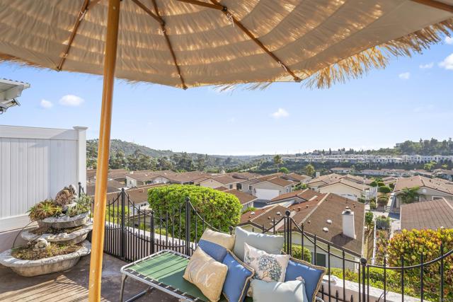 2010 W San Marcos Blvd #115, San Marcos CA: https://media.crmls.org/mediaz/08849323-64cb-4a4a-8abe-d5f928d01fdc.jpg