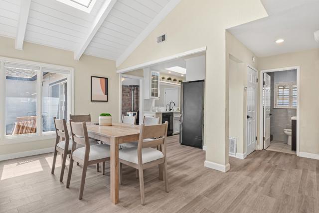 1341 Las Palmas Drive, Santa Clara CA: https://media.crmls.org/mediaz/08857c13-533c-4bf9-9961-dba1719714a3.jpg