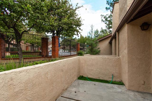 Detail Gallery Image 6 of 38 For 2211 Calle Jalapa #109,  West Covina,  CA 91792 - 3 Beds | 3 Baths