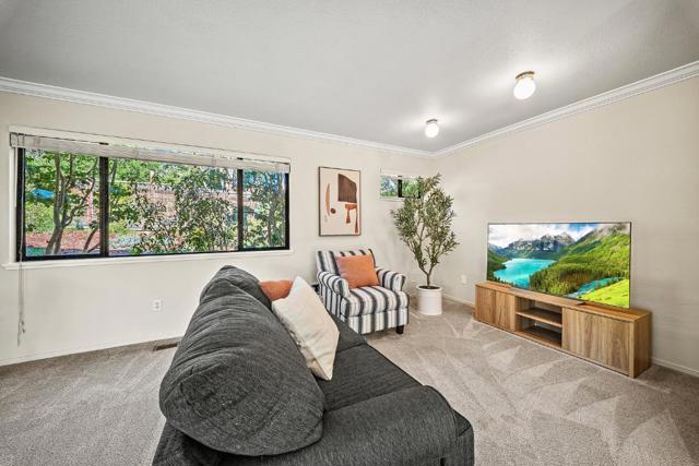 175 Merry Lane, Aptos CA: https://media.crmls.org/mediaz/08881509-af3b-421d-88e4-148210a4be23.jpg