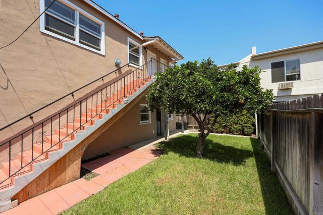 4662 4664 Bancroft, San Diego CA: https://media.crmls.org/mediaz/088835e0-0f6d-41a2-b523-3727150d8425.jpg