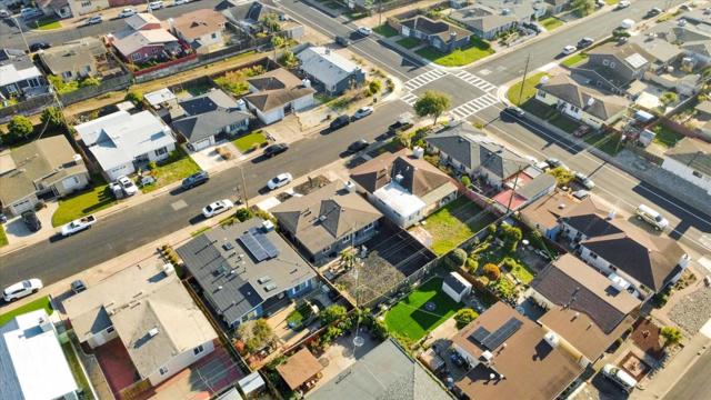 413 Ferndale Avenue, South San Francisco CA: https://media.crmls.org/mediaz/0888f945-947b-41dc-bb86-0de2c14b642e.jpg