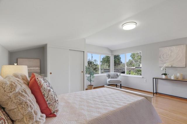 12387 Stonebrook Drive, Los Altos Hills CA: https://media.crmls.org/mediaz/088913bf-b368-4c93-b471-0b933d3e07dc.jpg