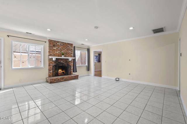 Detail Gallery Image 11 of 38 For 3638 Sandwood St, Lakewood,  CA 90712 - 4 Beds | 2 Baths