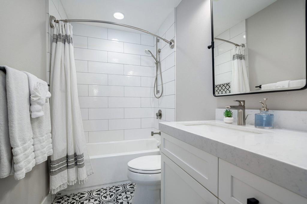 MLS #219125401DA image #26