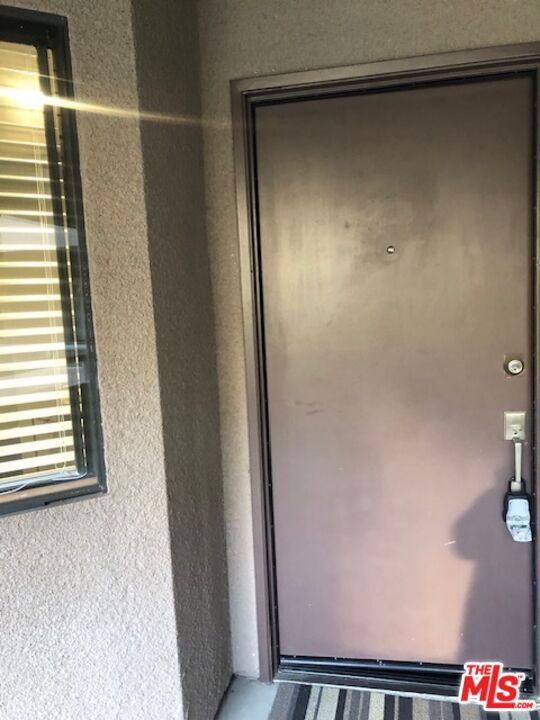 8300 Manitoba Street, Playa del Rey CA: https://media.crmls.org/mediaz/088d4a5a-47e9-4111-8780-8d1d40ecaac2.jpg