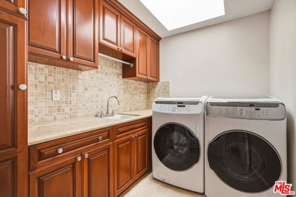 MLS #26856853 image #32