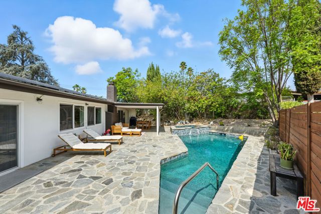 20835 Tiara Street, Woodland Hills CA: https://media.crmls.org/mediaz/08902eae-6777-4a52-bc84-ad31ab110f7d.jpg