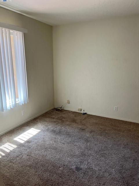 4205 Mairmont Dr, Pleasanton CA: https://media.crmls.org/mediaz/08907afe-fa7c-47c4-b5f1-e7b58b5e1ed0.jpg