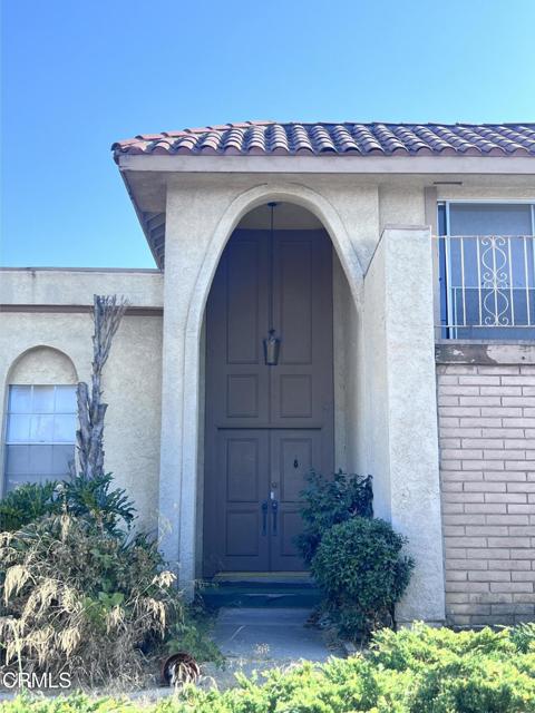 3542 Stiles Avenue, Camarillo CA: https://media.crmls.org/mediaz/0890904b-c3f1-4953-abbc-03337e6e0391.jpg