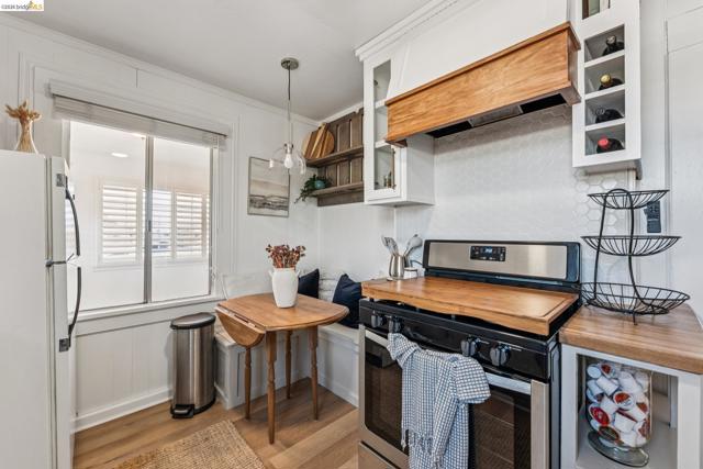 Image 32 of 60 For 1720 Auseon Ave