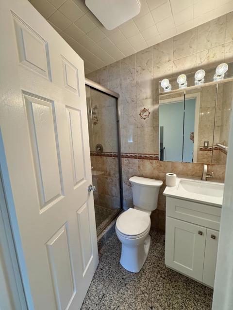 5692 Playa Del Rey, San Jose CA: https://media.crmls.org/mediaz/0891690f-c936-4ffc-821d-7e4ea0dc7584.jpg