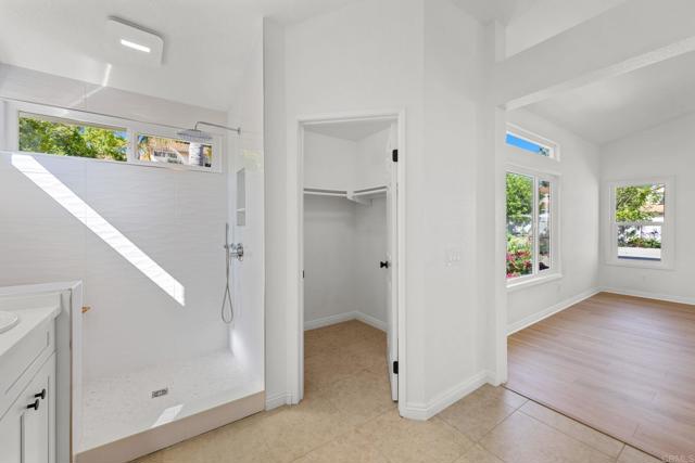1421 Corte Clasica, San Marcos CA: https://media.crmls.org/mediaz/0892ad96-e6be-44b2-90df-ad477a6cfd11.jpg
