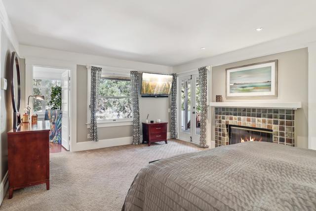 4472 Hortensia St, San Diego CA: https://media.crmls.org/mediaz/0893e955-e7ab-4246-80a7-883cc64632a6.jpg