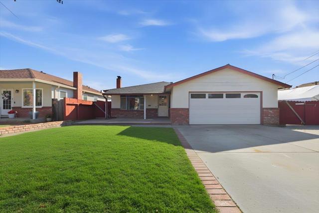 236 S Claremont Avenue, San Jose CA: https://media.crmls.org/mediaz/0894a103-c3cd-4890-a716-ff347268f5f0.jpg