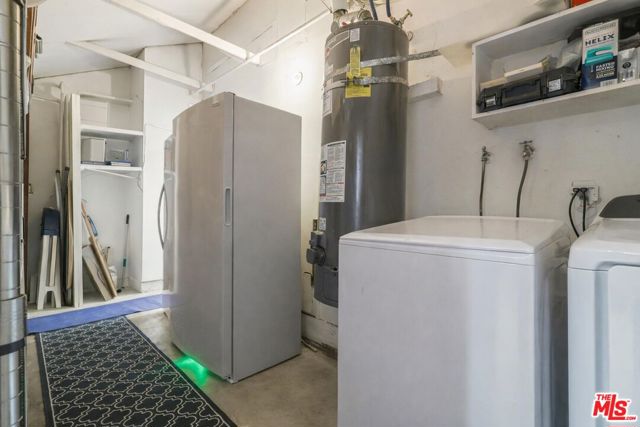 18704 Stefani Avenue, Cerritos CA: https://media.crmls.org/mediaz/08957e4c-b8d3-4561-856d-f764920c98c6.jpg