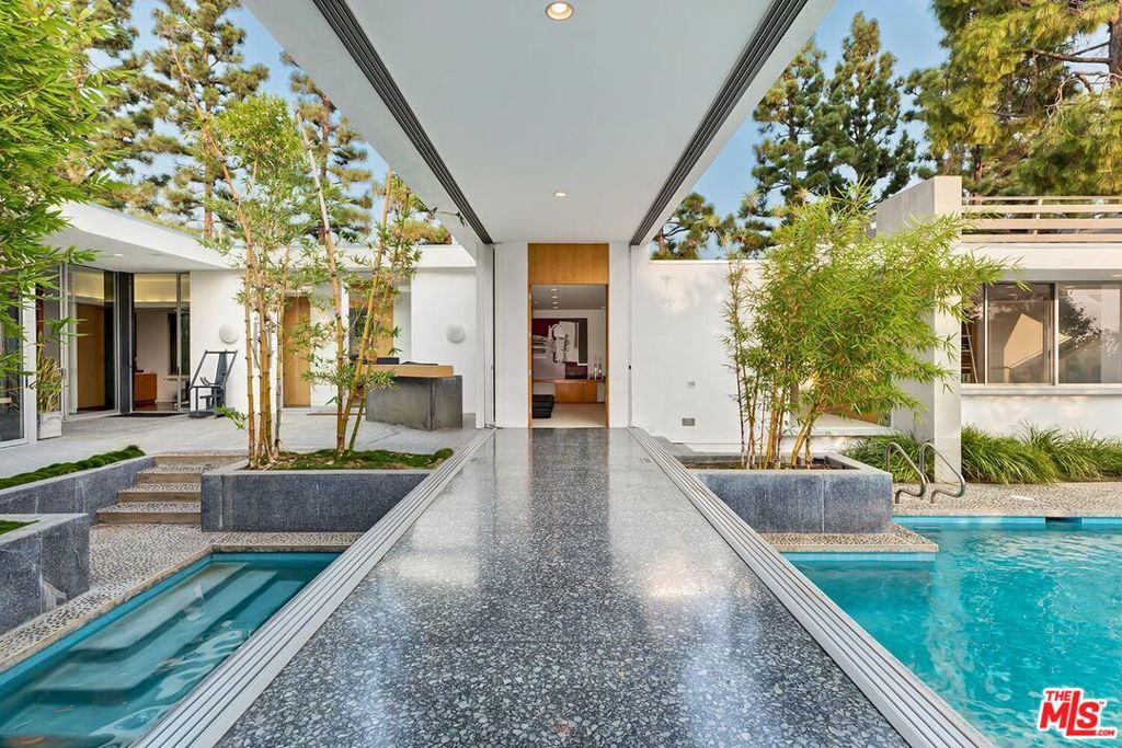 1163 Calle Vista Drive