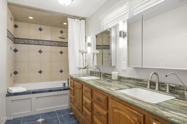 11381 Cid Street, Ventura CA: https://media.crmls.org/mediaz/08962cbe-c90e-4caa-b217-3ac66795c1ae.jpg