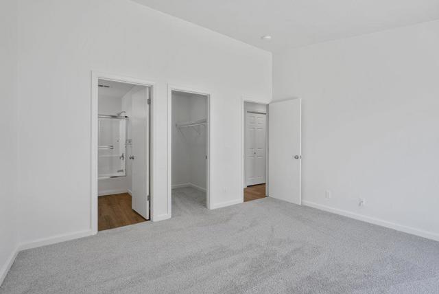 2301 Valley View Road, Hollister CA: https://media.crmls.org/mediaz/0897fc9e-ee9a-4dcb-a54b-a585238fb47b.jpg