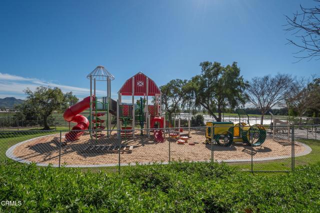 Detail Gallery Image 44 of 47 For 239 Cartagena St, Camarillo,  CA 93010 - 3 Beds | 2 Baths