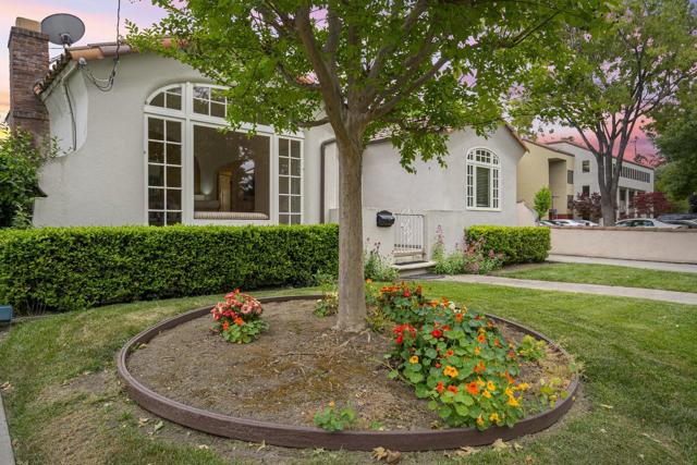 986 Schiele Avenue, San Jose CA: https://media.crmls.org/mediaz/089af179-4eb3-4cc6-ac83-e96403acf035.jpg