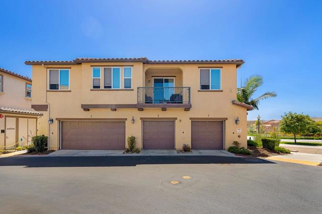 1709 Santa Carolina, Chula Vista CA: https://media.crmls.org/mediaz/089b7bbd-7c81-4f51-b4b7-1e71eeec71c5.jpg