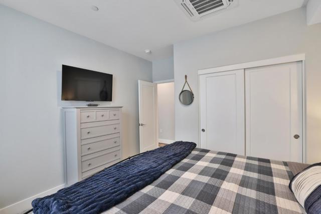 580 Yale Way, San Jose CA: https://media.crmls.org/mediaz/089e6f0b-b6f5-4310-ab4e-0637b13888d4.jpg