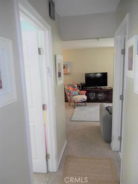 627 Guadalupe Avenue, Redondo Beach, California 90277, 2 Bedrooms Bedrooms, ,2 BathroomsBathrooms,Residential,Sold,Guadalupe,525748
