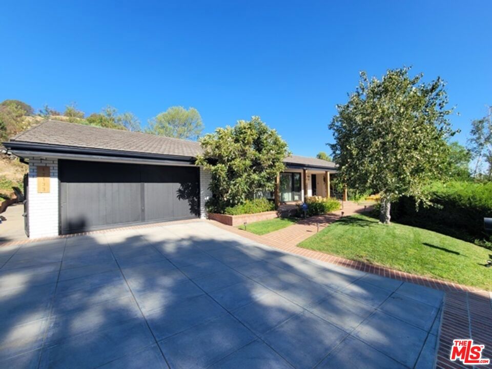 17133 Adlon Road