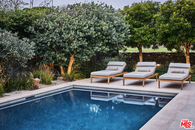 Image 7 of 18 For 23515 Malibu Colony Road 81a