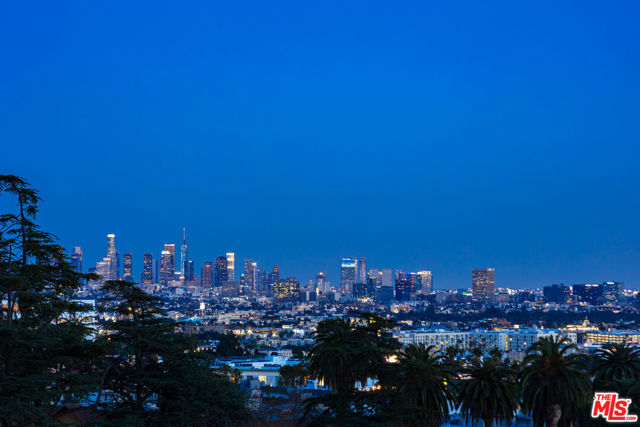 1822 N Vista Street, Los Angeles CA: https://media.crmls.org/mediaz/08a4dc93-a635-426a-9e41-e9489fd036b7.jpg