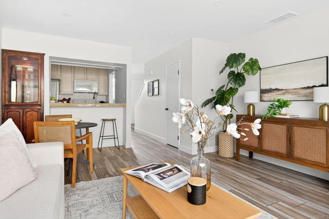 Detail Gallery Image 8 of 25 For 3784 Pershing Ave #2,  San Diego,  CA 92104 - 2 Beds | 1/1 Baths