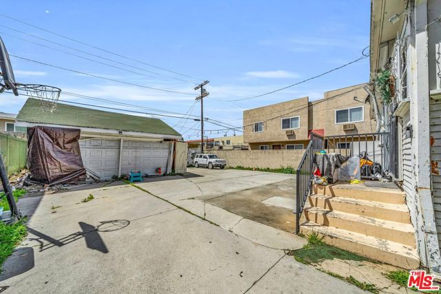 4938 Maplewood Avenue, Los Angeles, California 90004, ,Multi-Family,For Sale,Maplewood,24405967