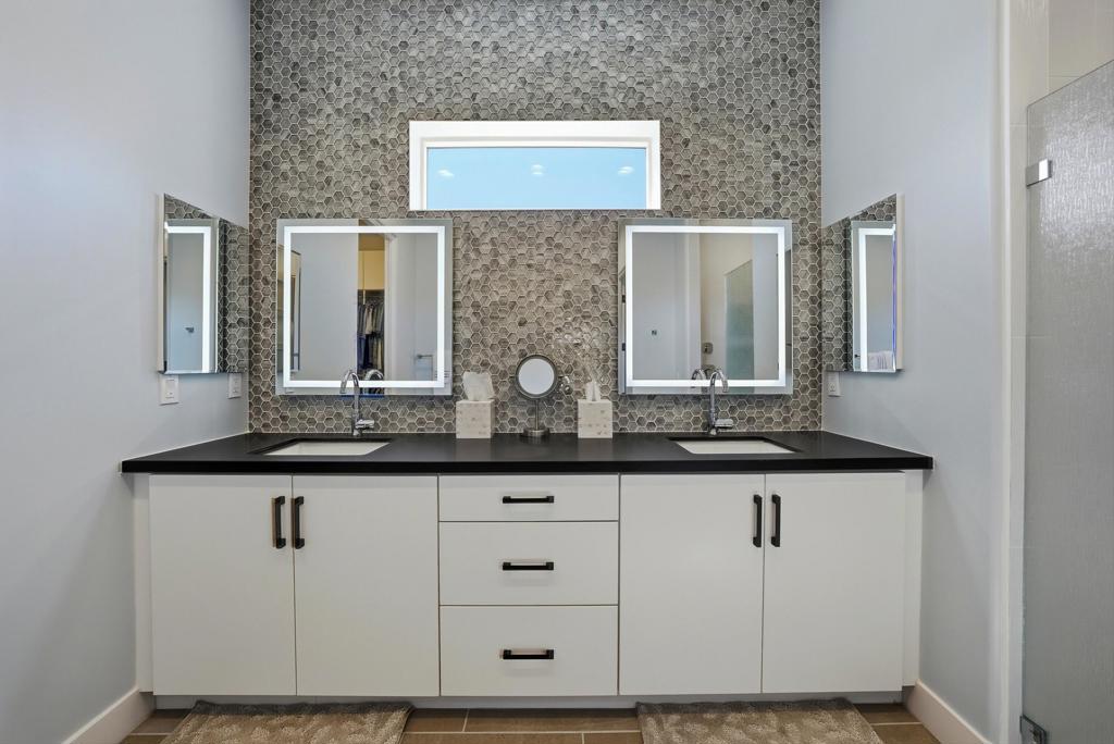 MLS #219135980DA image #32