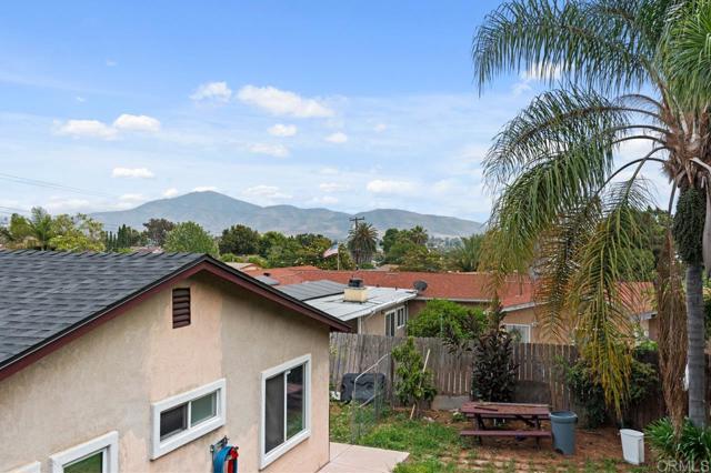 1134 Carlsbad Street, Spring Valley CA: https://media.crmls.org/mediaz/08aab7ce-7e3e-40dc-b5d3-c90a34cd5dc4.jpg