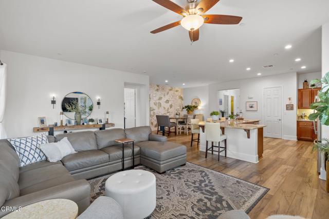 Detail Gallery Image 28 of 53 For 9700 Kingsport Pl, Bakersfield,  CA 93306 - 2 Beds | 2/1 Baths