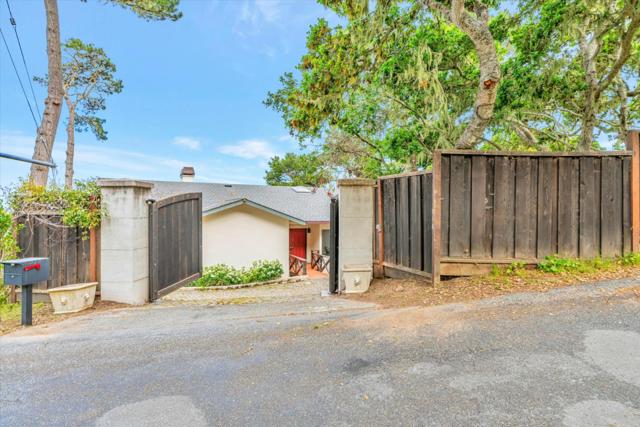 81 Corona Road, Carmel CA: https://media.crmls.org/mediaz/08abaf42-79bc-4afc-84e5-af62e871e3a2.jpg