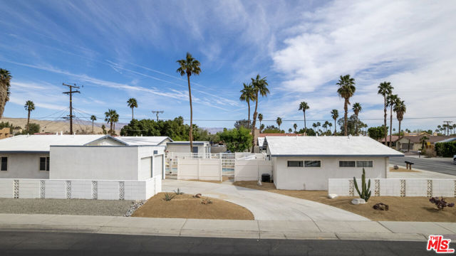 Image 2 of 18 For 68080 Risueno Road