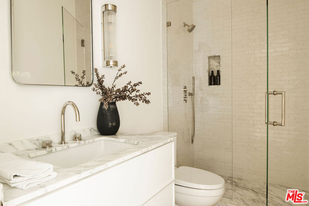 MLS #25593825 image #26