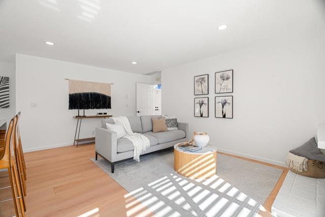 5963 Larabee Court, San Jose CA: https://media.crmls.org/mediaz/08ae0ad1-ed17-479f-83e6-f07666d511d5.jpg