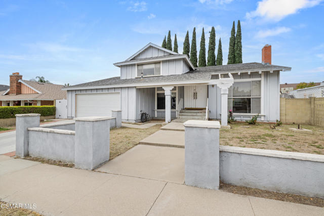 2385 N Justin Avenue, Simi Valley CA: https://media.crmls.org/mediaz/08ae6351-02cf-49f1-883b-c77945ecfaca.jpg