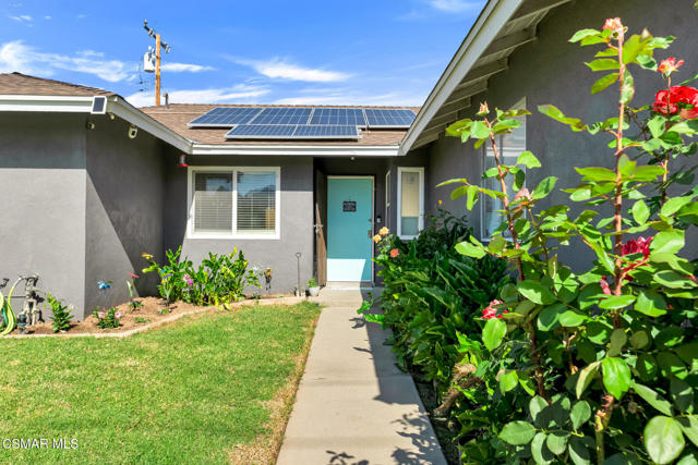 2141 Fitzgerald Road, Simi Valley CA: https://media.crmls.org/mediaz/08aeabf2-e543-4c60-9f6d-9e8f1deed1a4.jpg