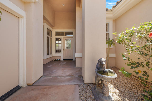 37396 Pineknoll Avenue, Palm Desert CA: https://media.crmls.org/mediaz/08af43d9-7d0c-4418-9ee8-af10ddff9e9b.jpg